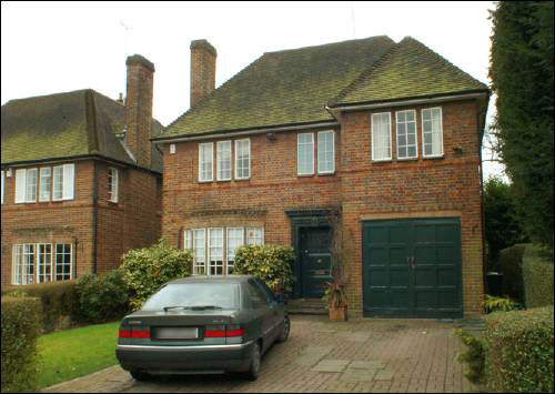 10 Chalton Drive
